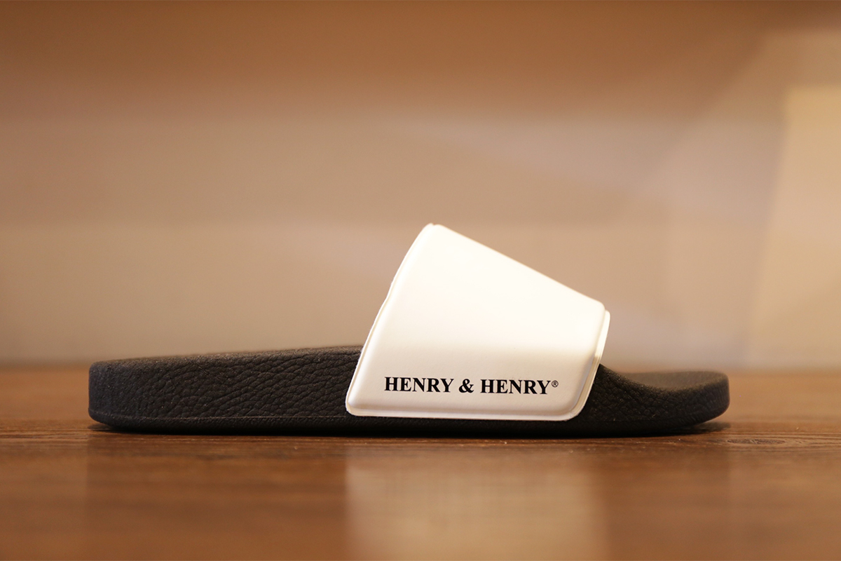 HENRY&HENRY model : 180 color : White/Black